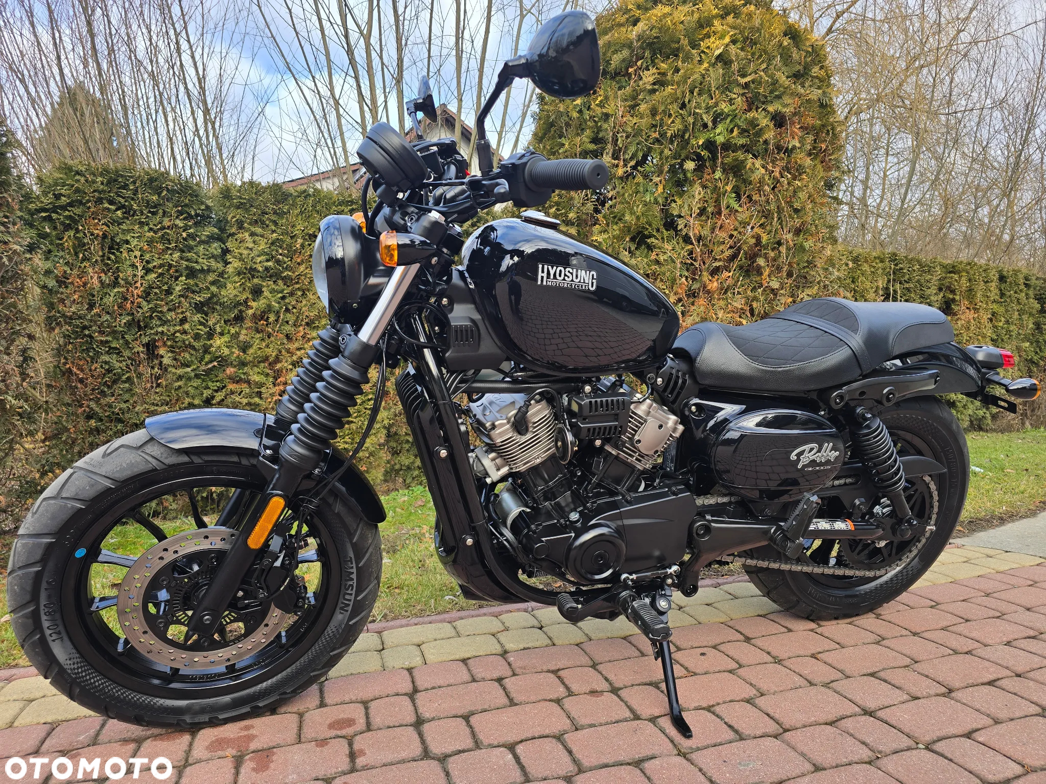 Hyosung GV - 4