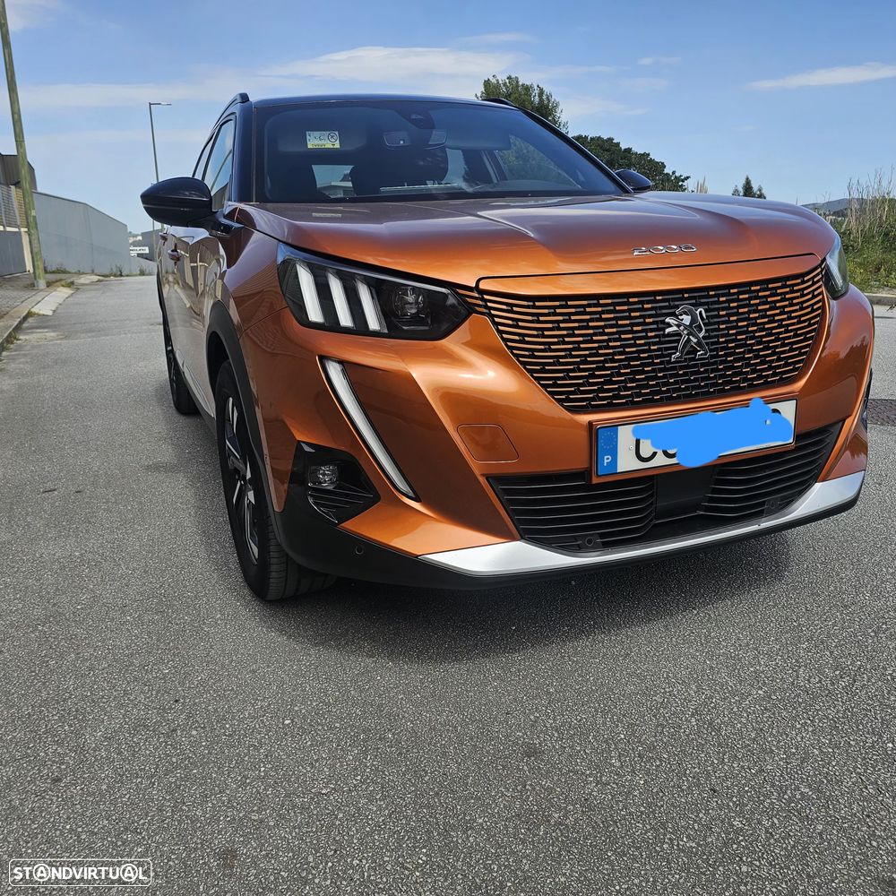 Peugeot e-2008 50 kWh GT - 1