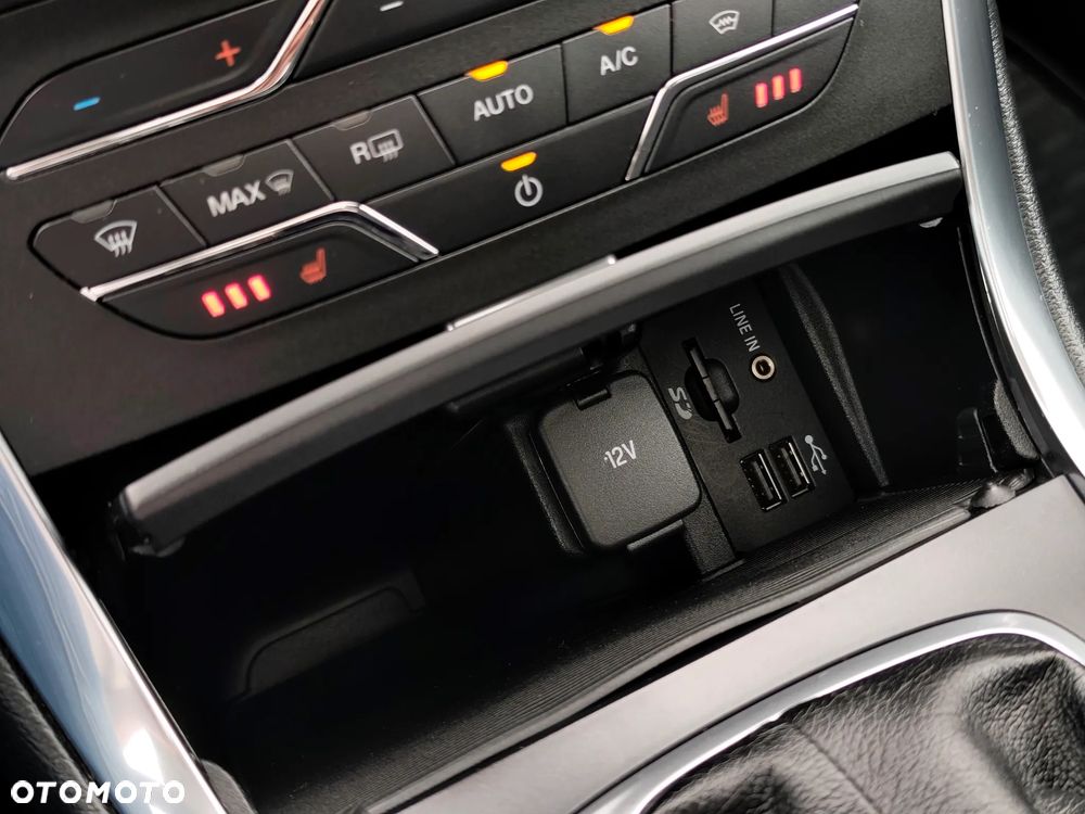 Ford S-Max 2.0 TDCi Titanium PowerShift - 30