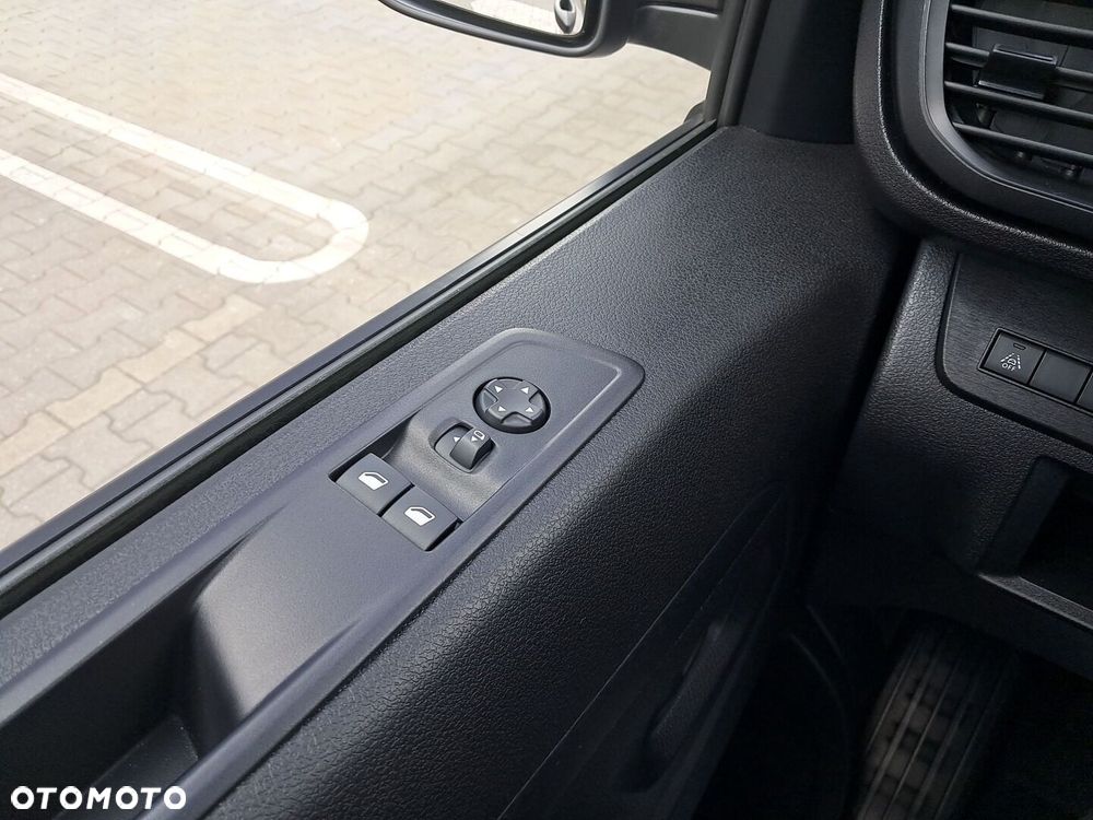 Toyota PROACE - 15