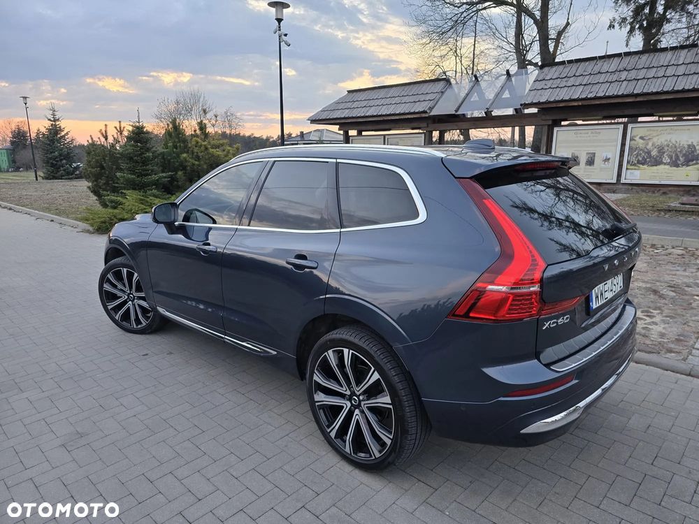 Volvo XC 60 B5 B AWD Plus Bright - 2