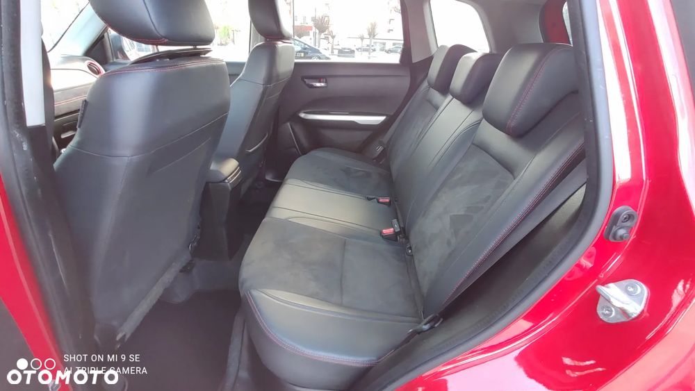 Suzuki Vitara 1.4 Boosterjet Premium 4WD - 17