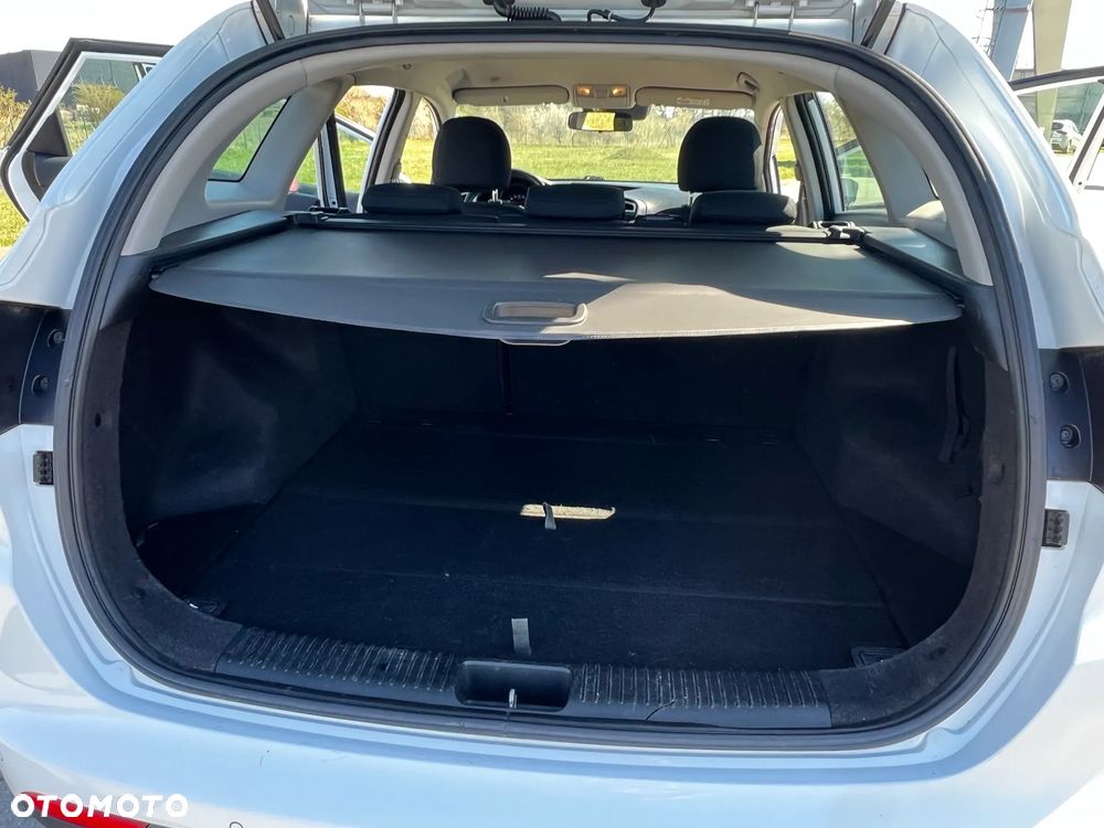 Kia Ceed 1.4 CRDi M - 8