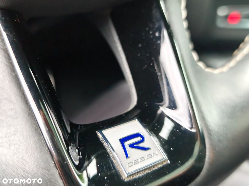 Volvo XC 60 T8 AWD Recharge Geartronic RDesign Expression - 20