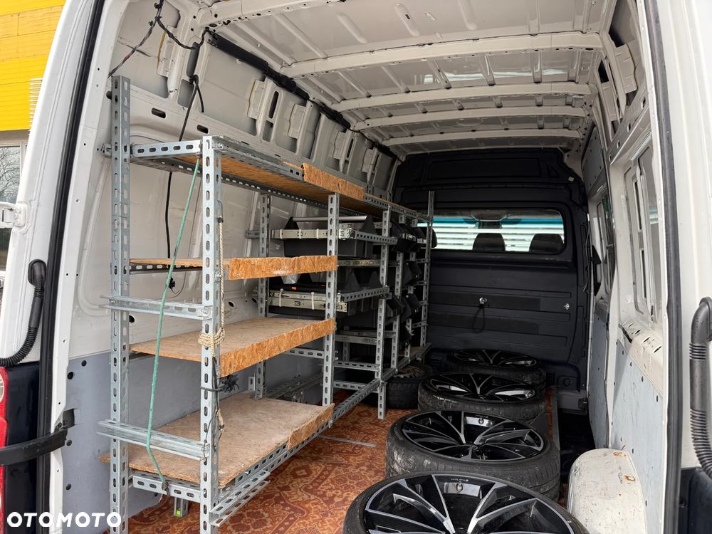 Volkswagen Crafter - 24