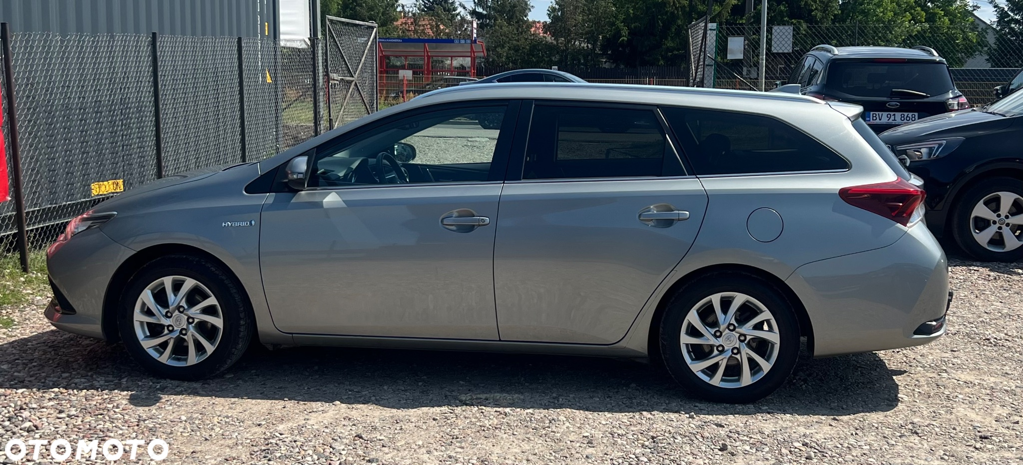 Toyota Auris 1.8 VVT-i Hybrid Automatik Touring Sports Cool - 4
