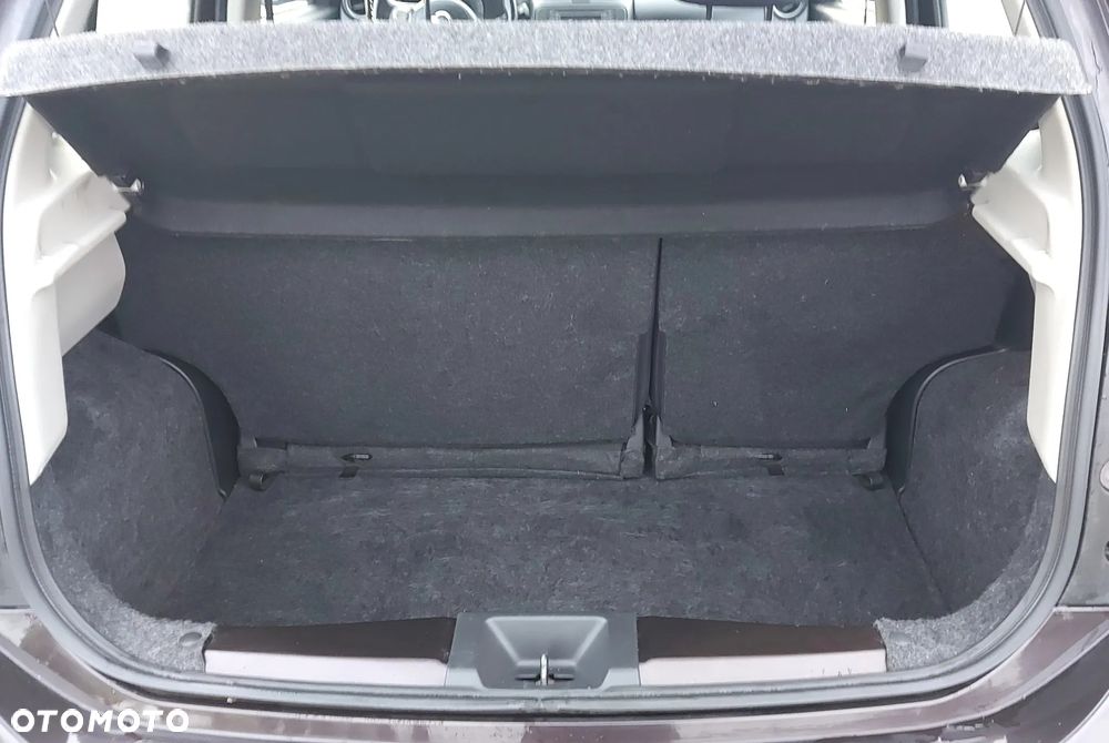 Nissan Micra 1.2 Visia + / Visia - 34