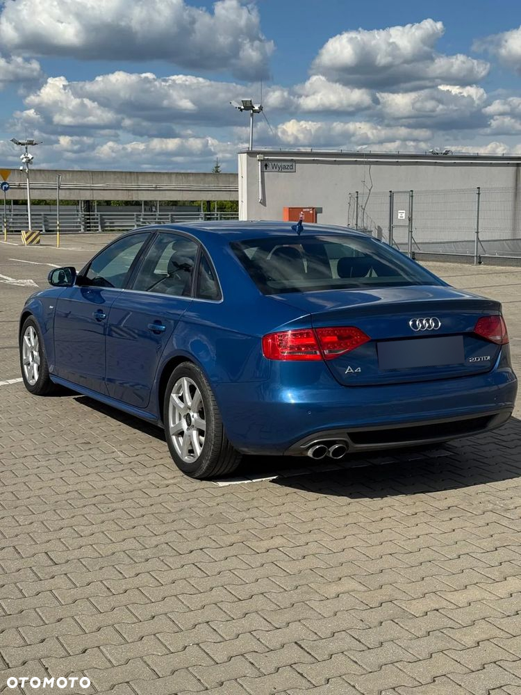 Audi A4 - 5