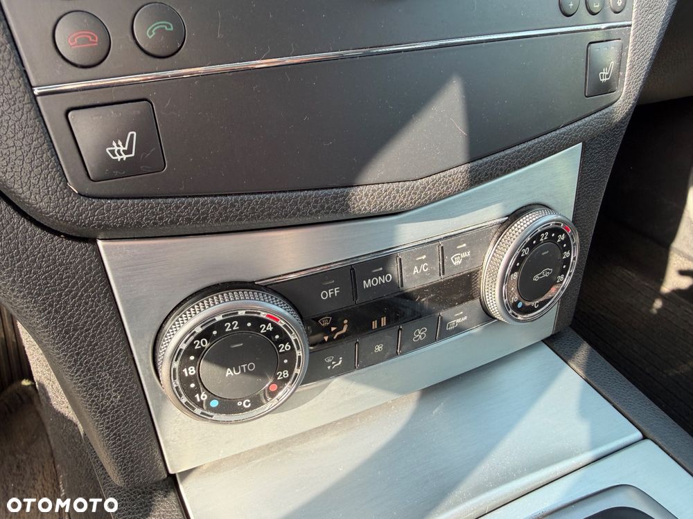 Mercedes-Benz Klasa C - 34