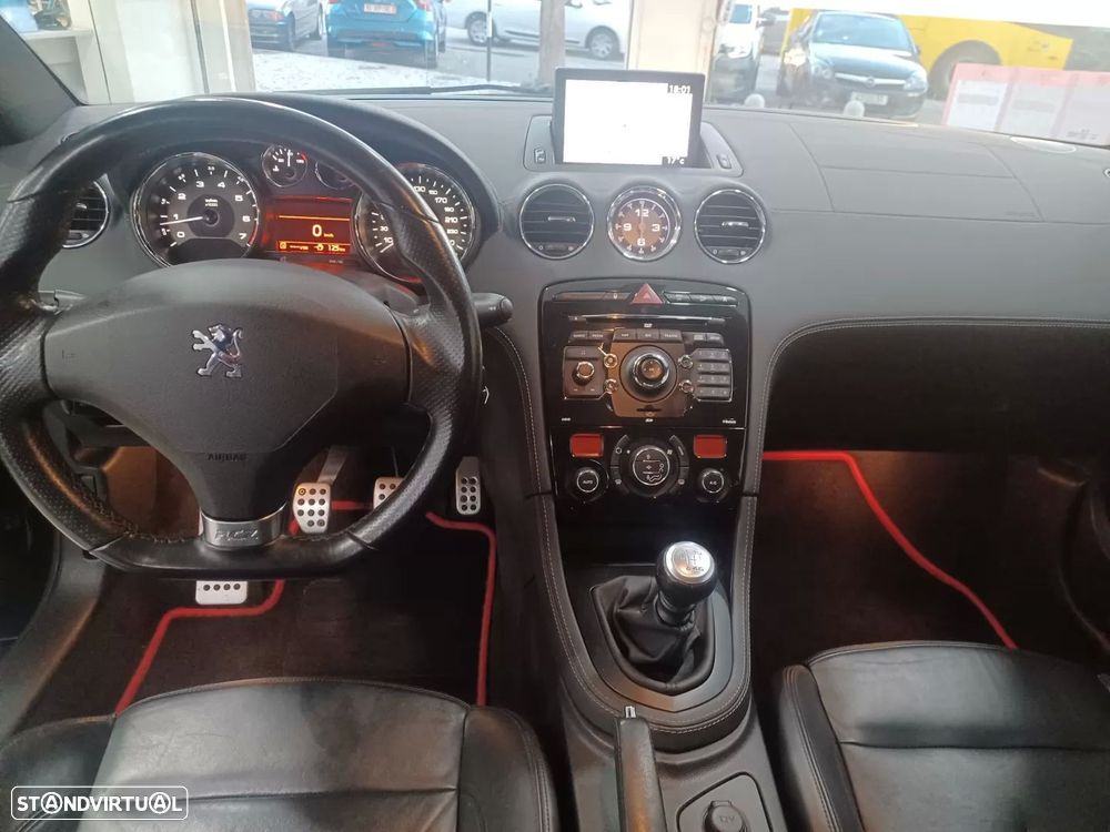 Peugeot RCZ 1.6 200 THP - 18