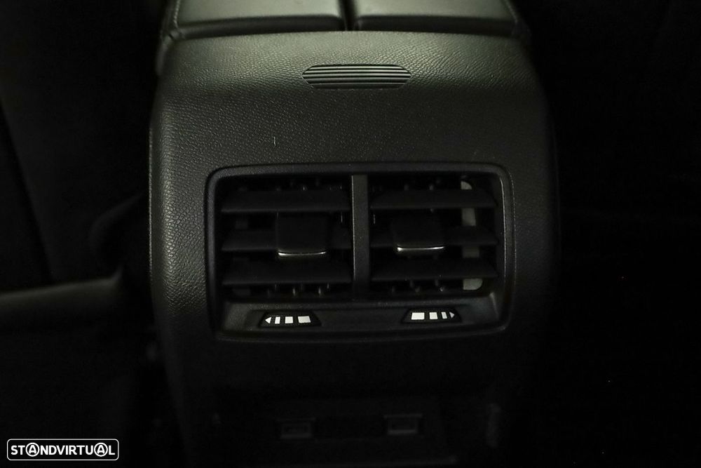 DS DS4 1.2 PureTech Performance Line EAT8 - 24