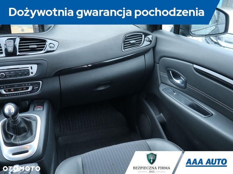 Renault Scenic - 10