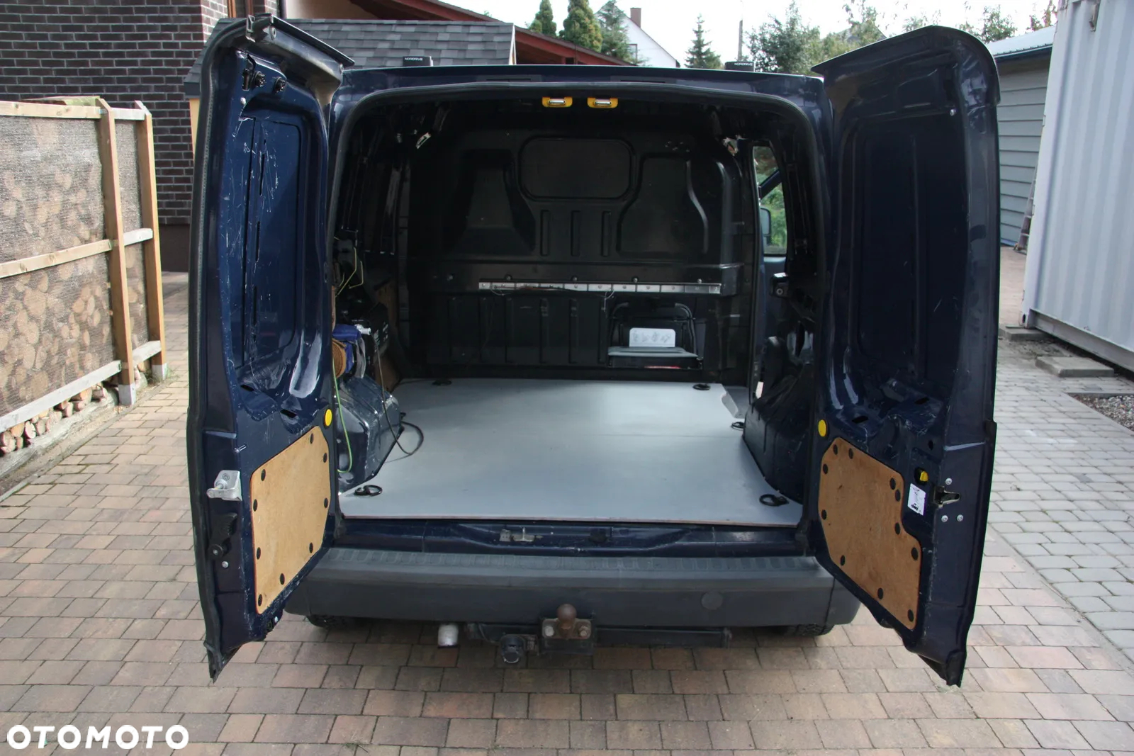 Ford Connect - 12