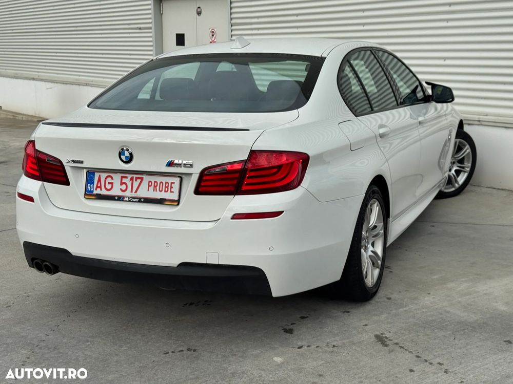 BMW Seria 5 525d xDrive Sport-Aut. - 25