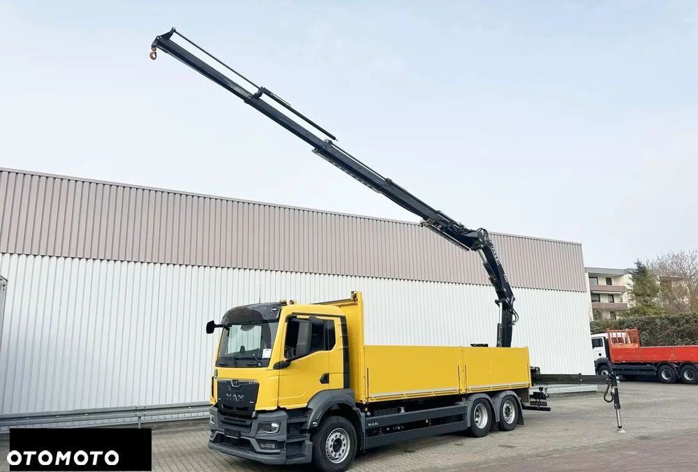 MAN TGS 26.430 6x2 OŚ SKRĘTNA HDS dzwig żuraw FASSI 235 SKŁĄDANY w ''Z'' -RADIO- 5i6 funkacja DODATKOWA,  Skrzynia 650x250cm jak NOWY!!! - 1