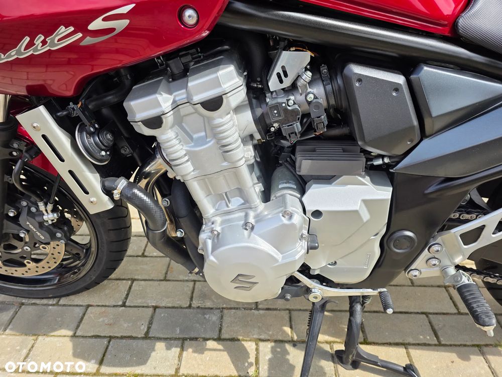 Suzuki Bandit - 23