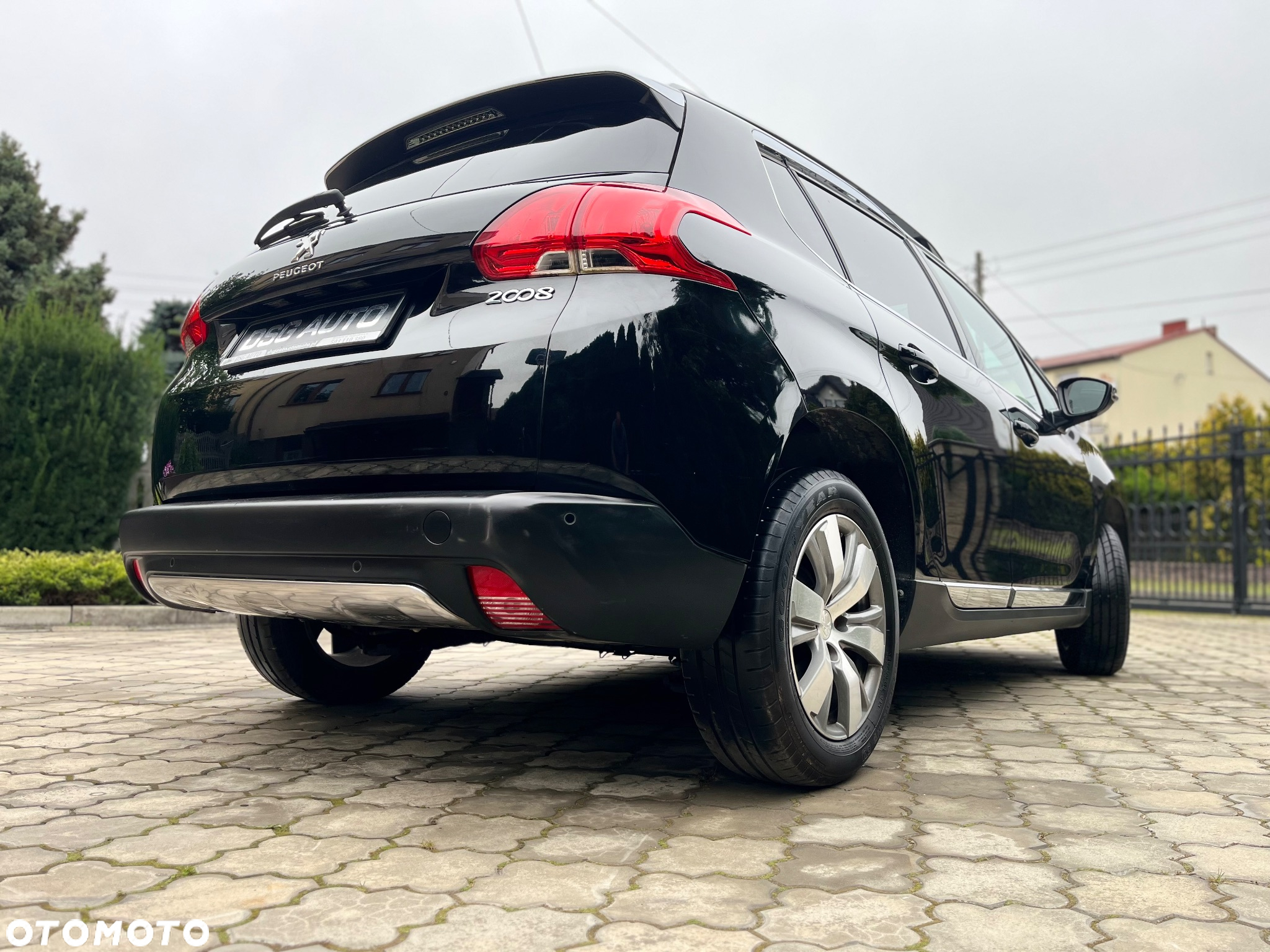 Peugeot 2008 - 16