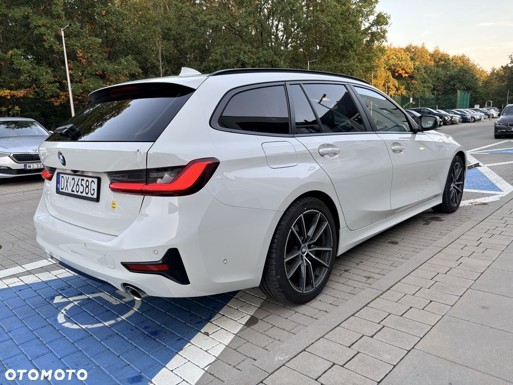 BMW Seria 3 2020 photo 5