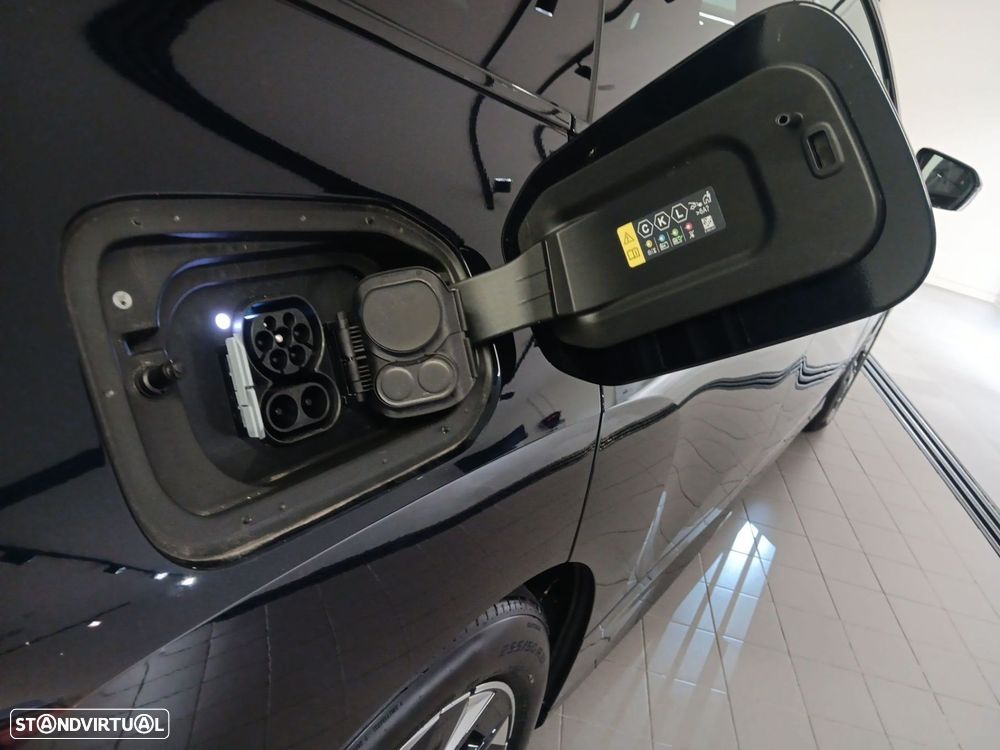 BMW iX xDrive 45 Pack Desportivo Pro - 28