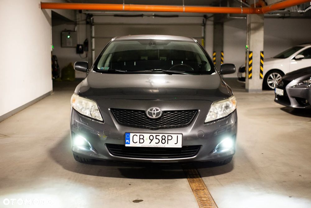 Toyota Corolla 1.6 VVT-i Sol Start - 2