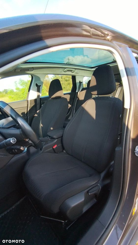 Peugeot 308 1.6 e-HDi Active S&S - 10