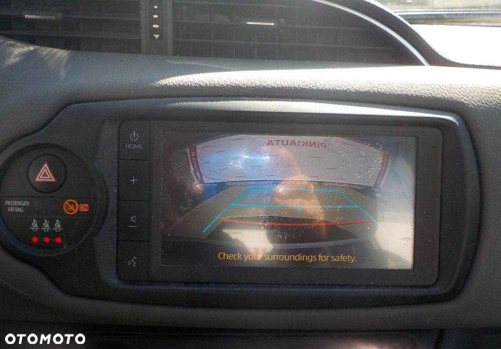 Toyota Yaris - 20
