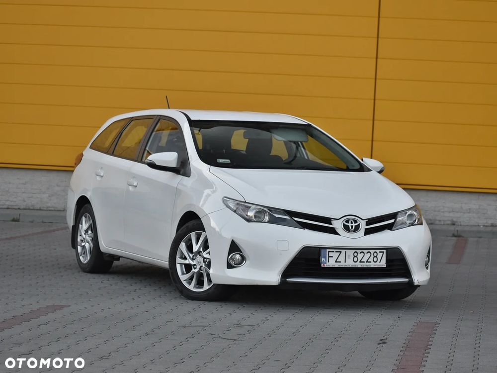 Toyota Auris 1.4 D-4D Active - 1