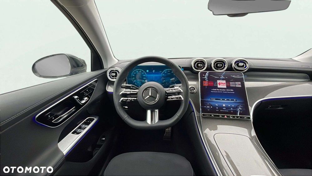 Mercedes-Benz GLC - 12