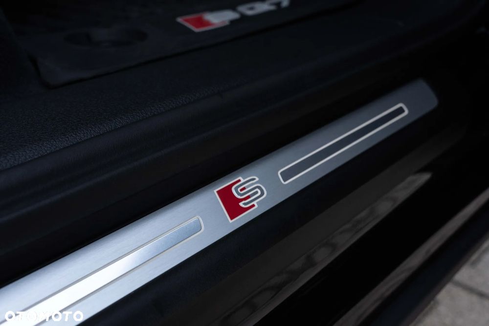 Audi SQ7 TFSI Quattro Tiptr - 23