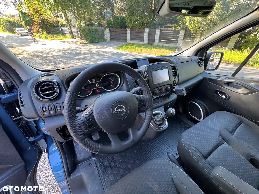Opel Vivaro - 6
