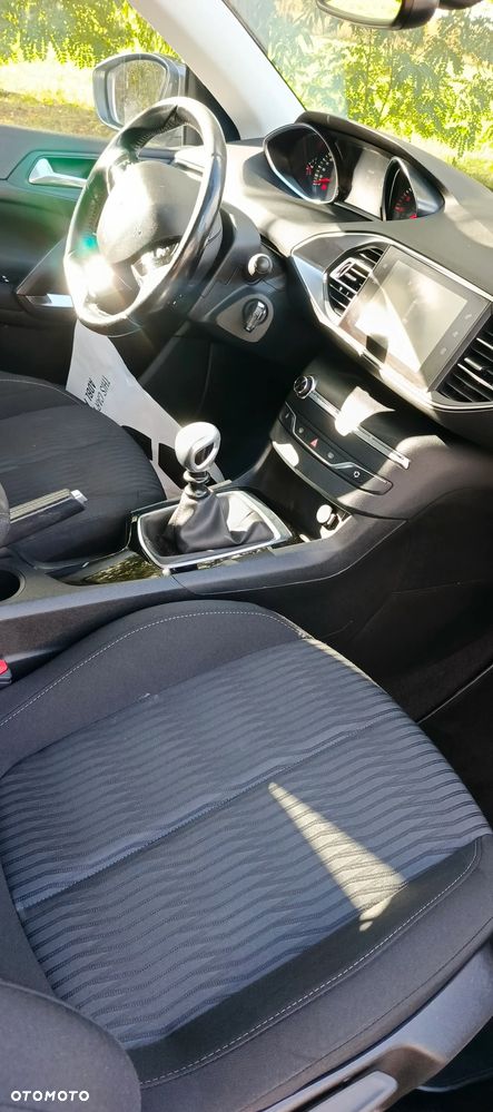 Peugeot 308 - 11