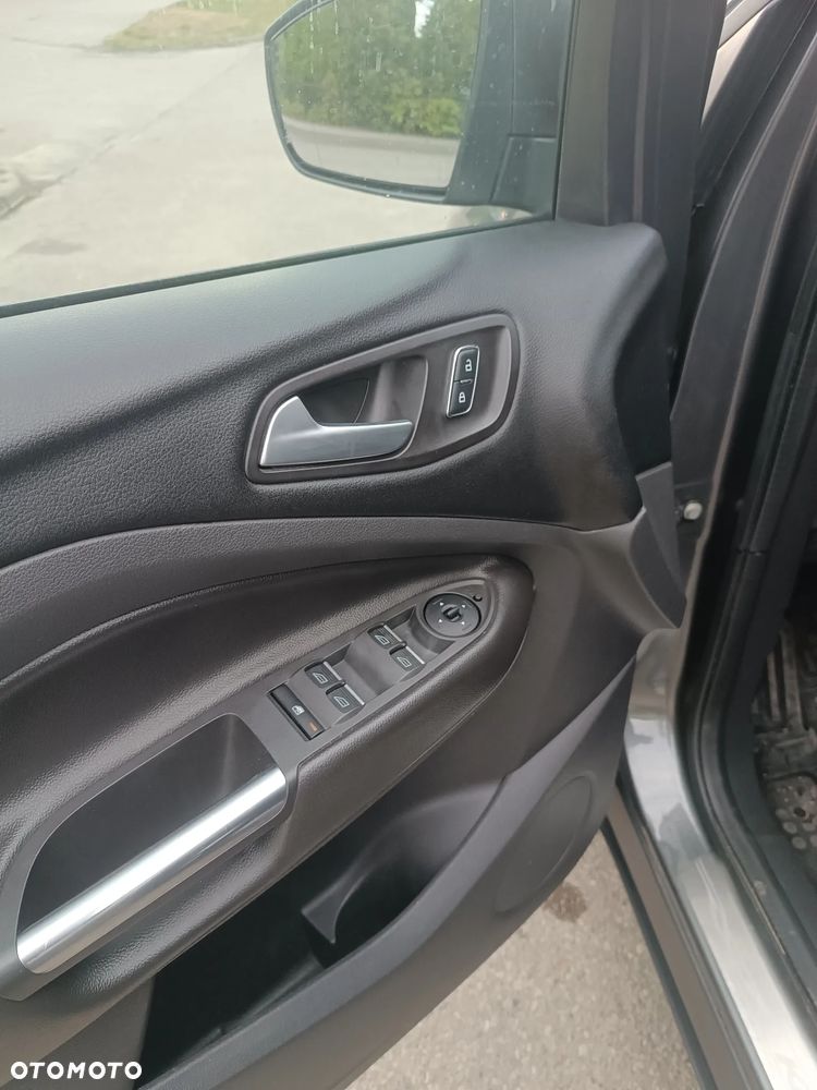 Ford Kuga 2.0 TDCi 4WD Titanium - 18