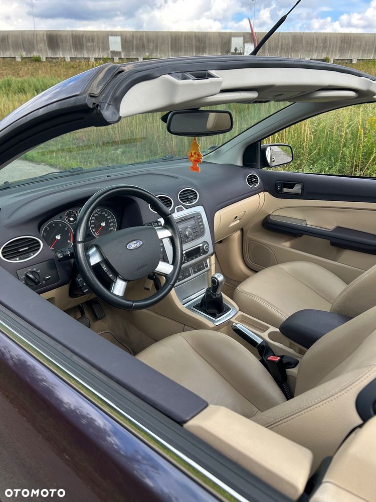 Ford Focus - 28