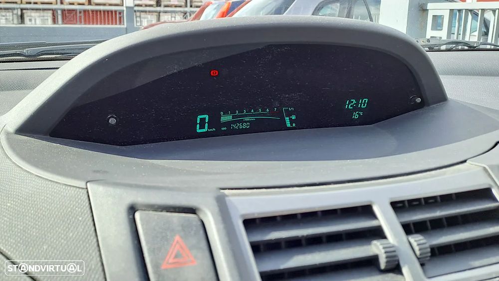 Toyota Yaris 1.0 VVT-i ACtive+AC - 8