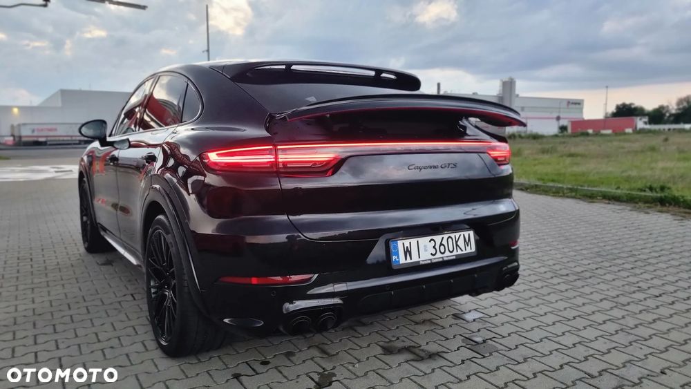 Porsche Cayenne - 5