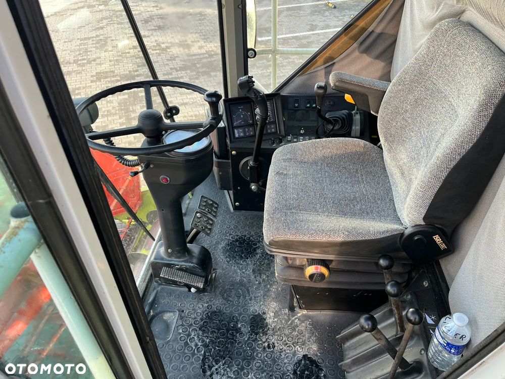 Claas Dominator 88 SL MAXI - 15