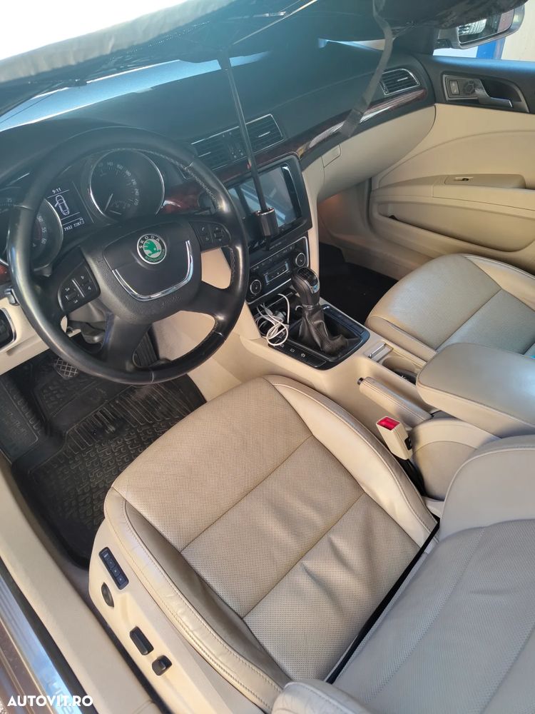 Skoda Superb 1.6 TDI Comfort - 7