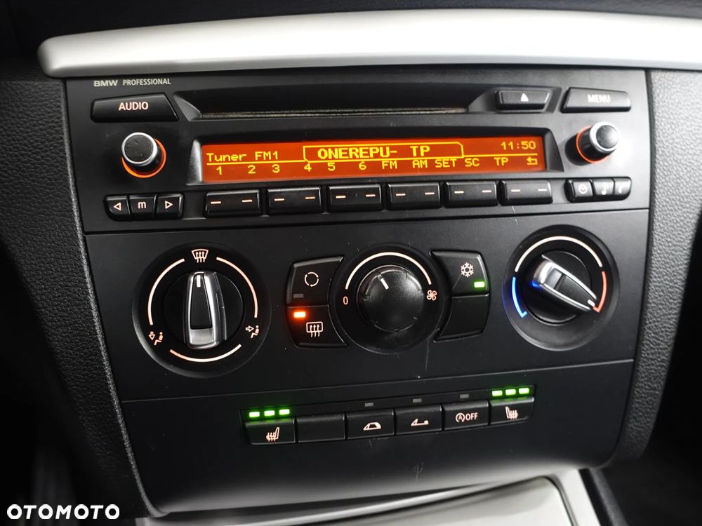 BMW Seria 1 - 27