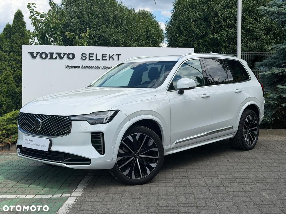 Volvo XC 90 - 1