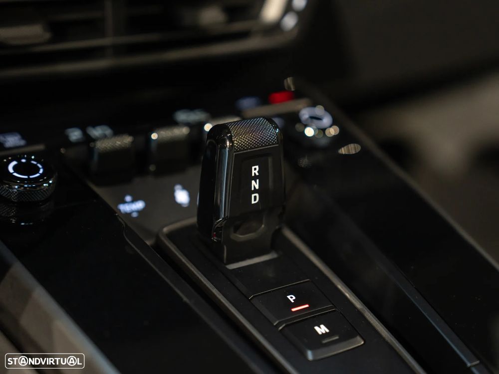 Porsche 911 (992) Carrera 4 PDK - 31