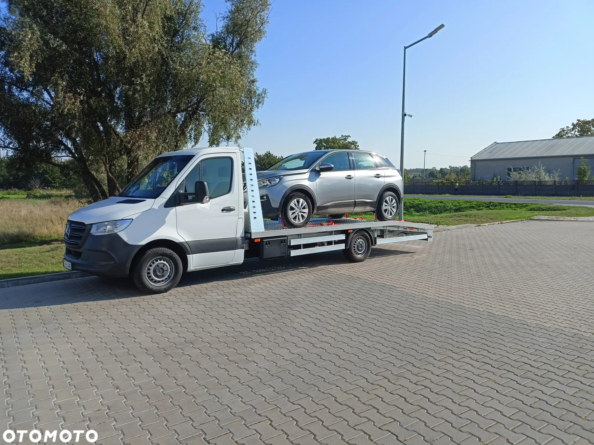 Mercedes-Benz Sprinter - 18