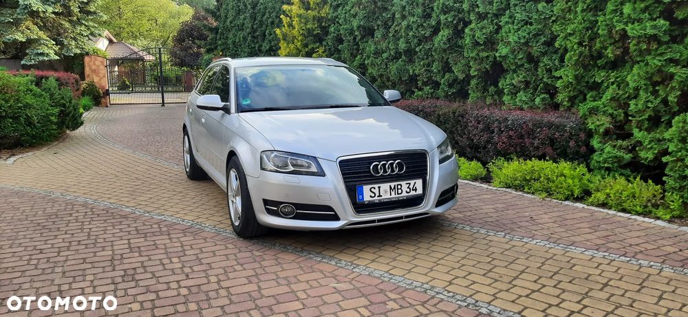 Audi A3 Sportback - 12