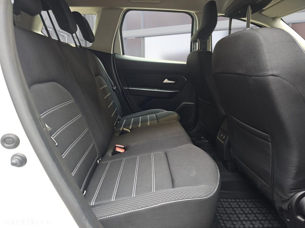 Dacia Duster 1.5 Blue dCi Comfort 4WD - 11
