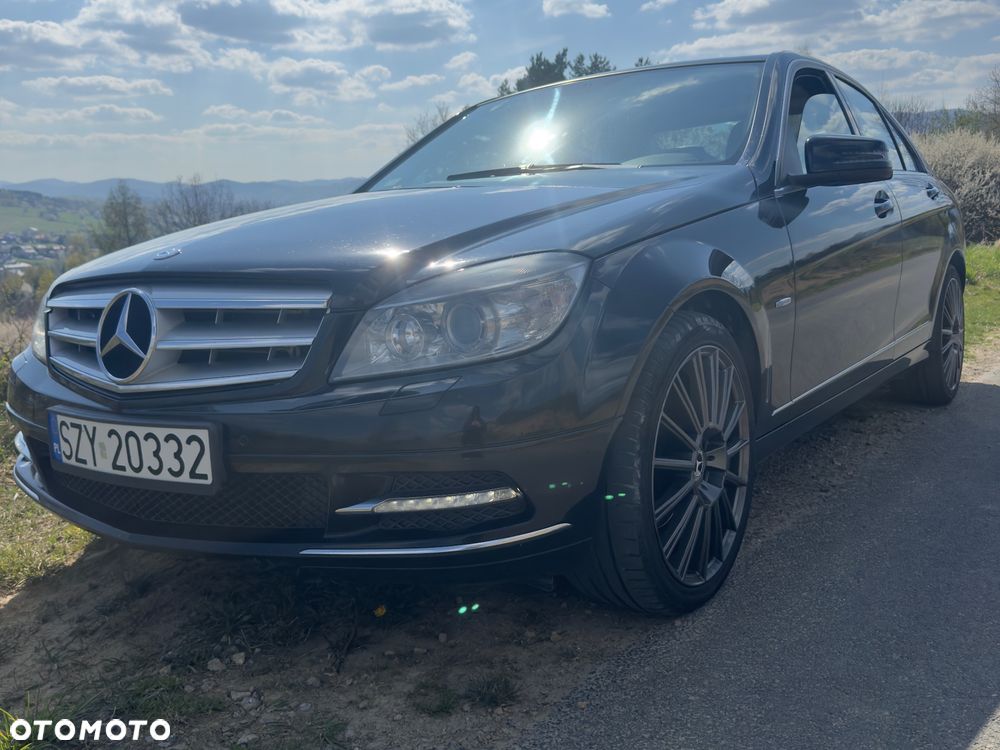Mercedes-Benz Klasa C 250 CDI BlueEff Classic 4-Matic - 2