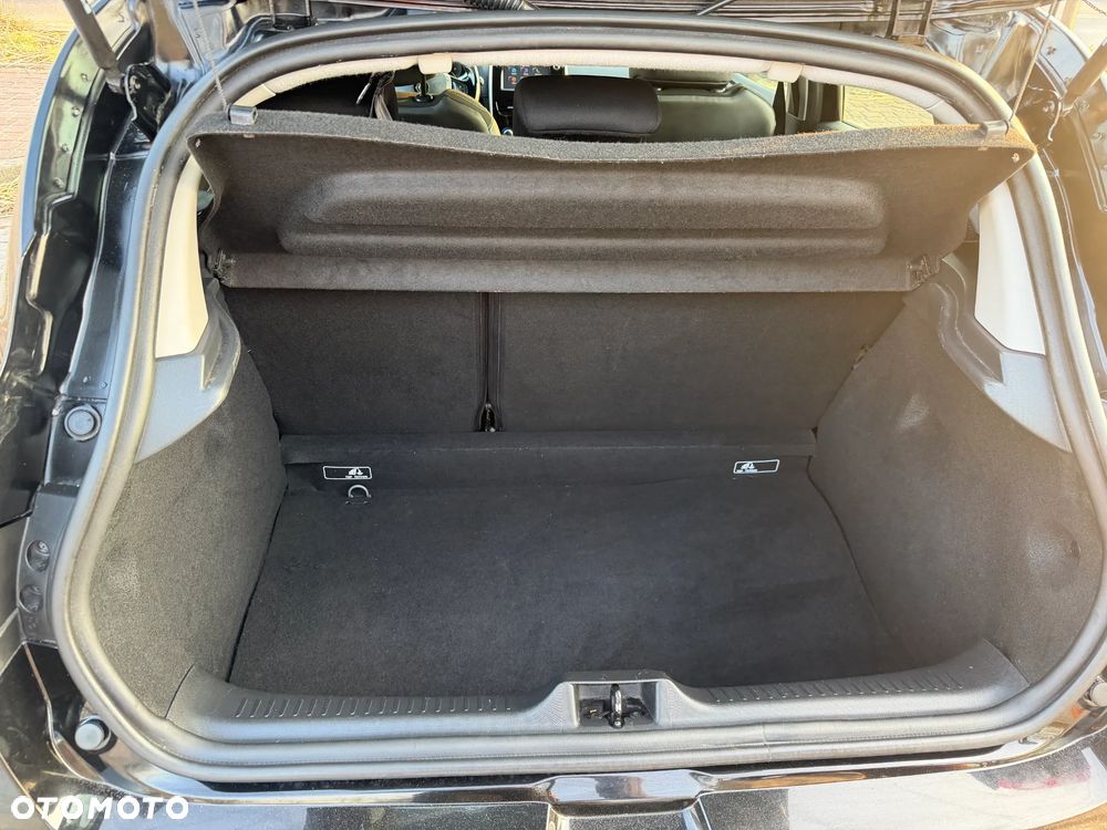 Renault Clio 1.2 16V 75 Life - 17