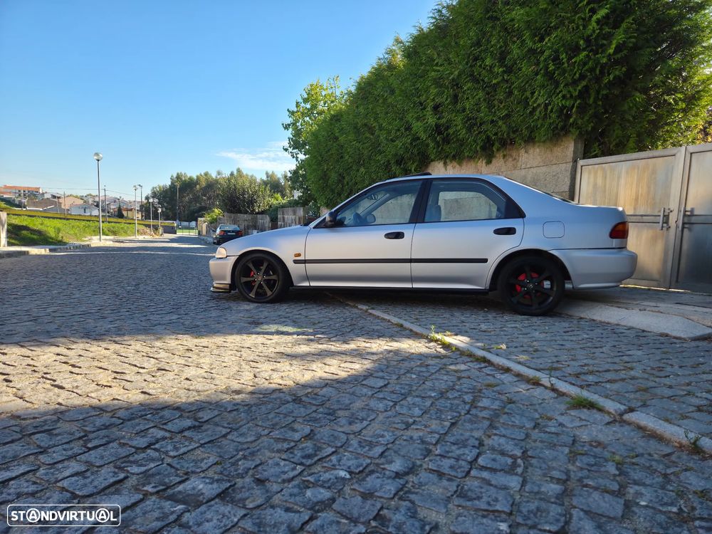 Honda Civic 1.5 LSi 16 V - 6