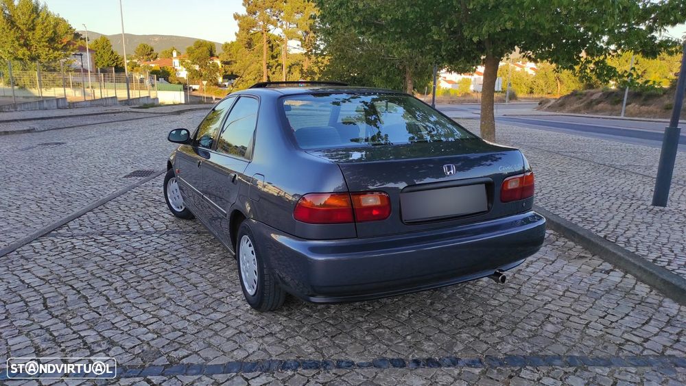 Honda Civic 1.5 LSi 16 V - 4