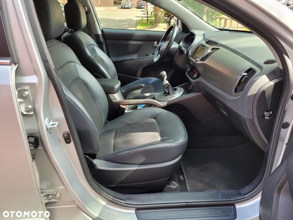 Kia Sportage 2.0 GDI 2WD Spirit - 23