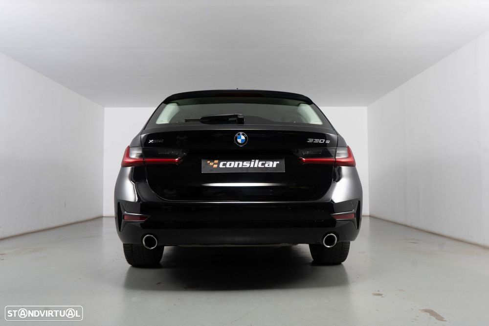 BMW 330 e Line Luxury Auto - 5