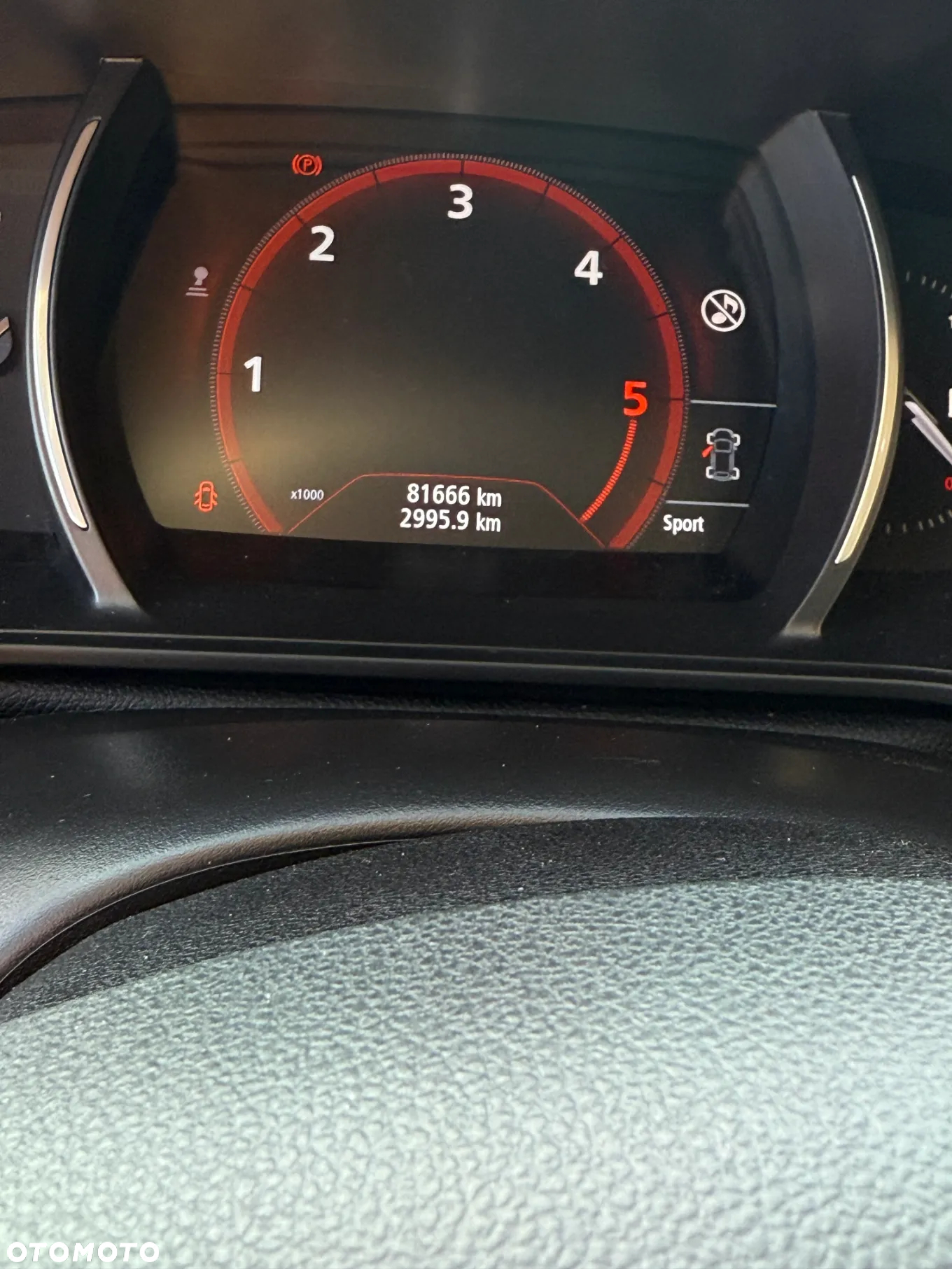 Renault Megane 1.6 dCi Bose - 10